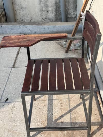 chairs for academy and college 50 pieces available
