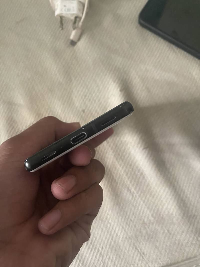 Google Pixel 6a 3