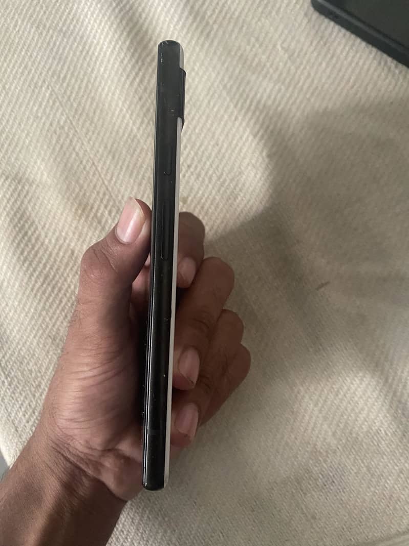 Google Pixel 6a 4