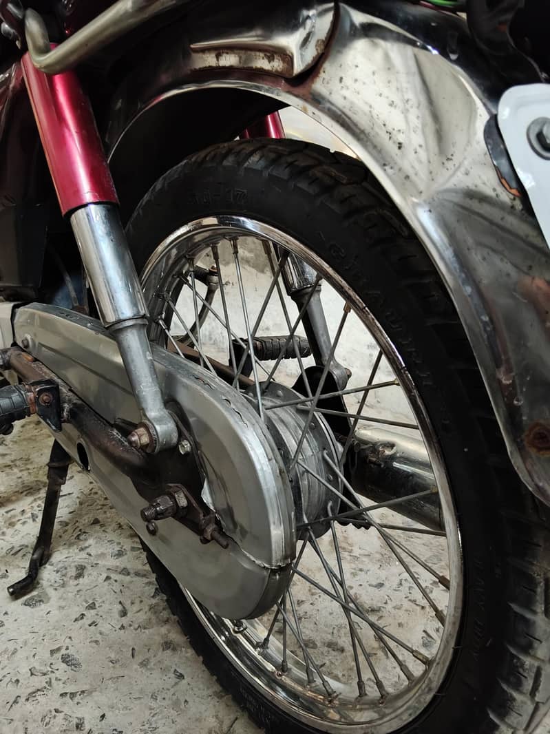 Honda CD 70 Model 2012 2
