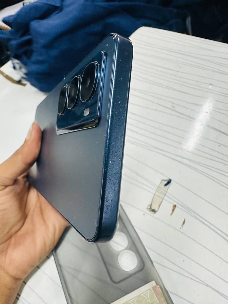 Itel City 100 1