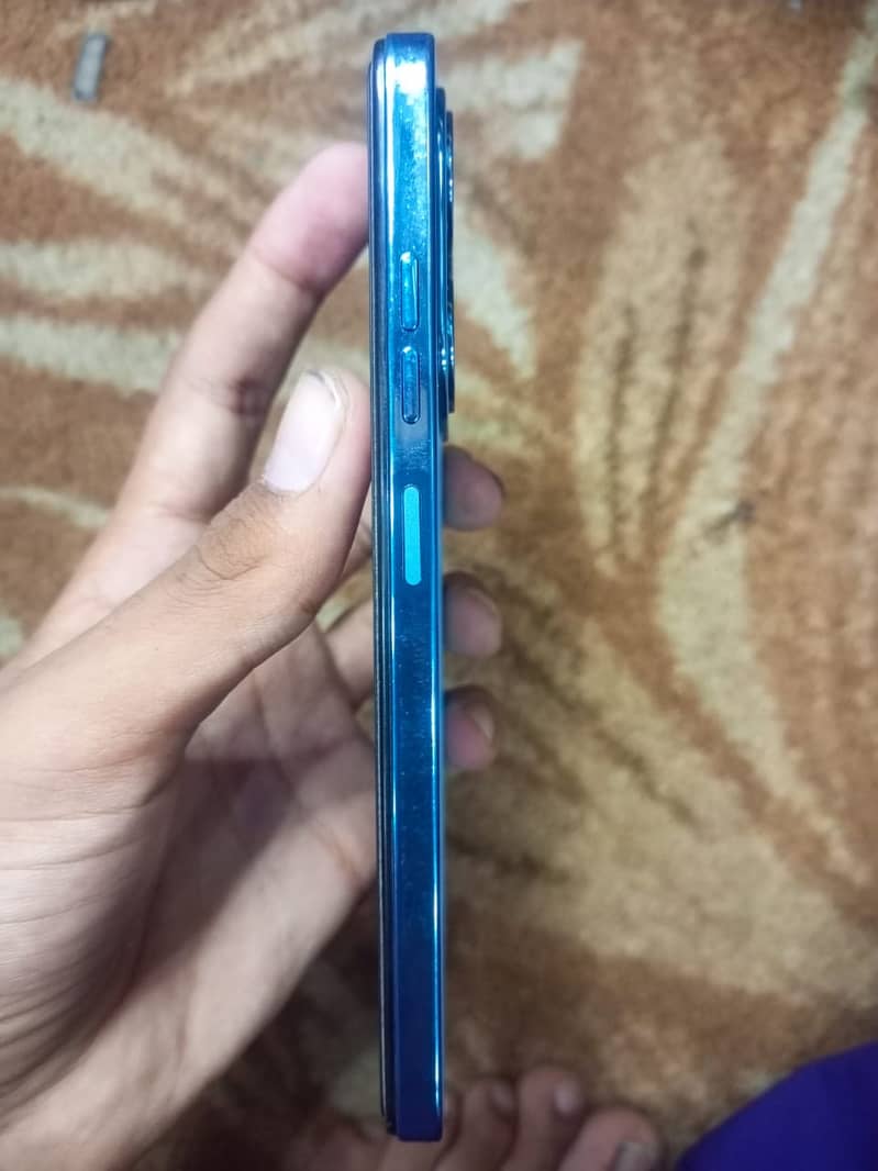 Tecno Spark 20 5