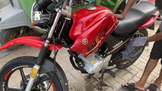 Yamaha YBRG 125  WhatsApp on 0-3-0-5-5-9-2-5-9-2-9