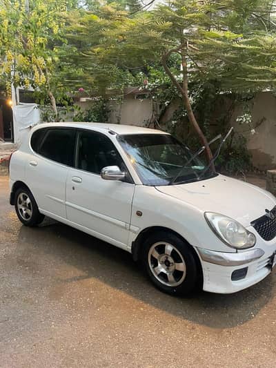 Toyota Duet 2003 registered 2006