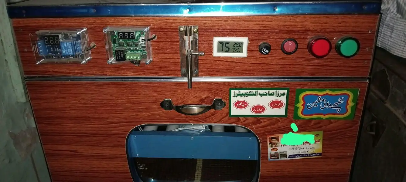 Incubator 100 eggs capacity fully automatic — photo 2