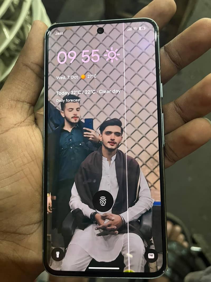 Google Pixel 8 1