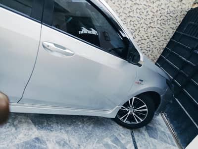 Toyota Corolla Altis 2019