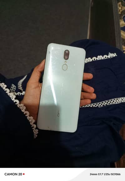 OPPO F11