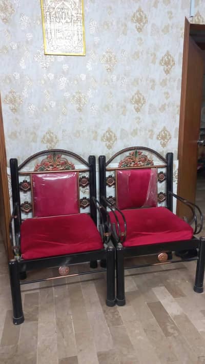 Heavy iron sofa set 5 seater (3+1+1) with red velvet cushions