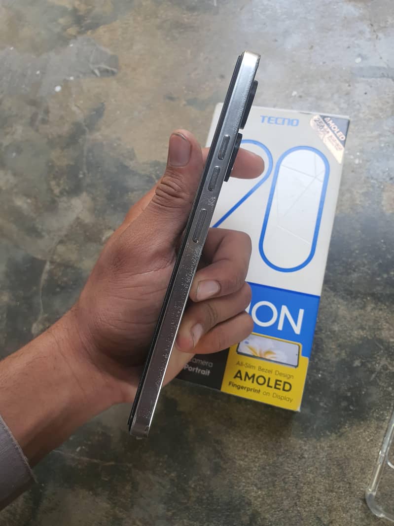 Tecno CAMON 20 4