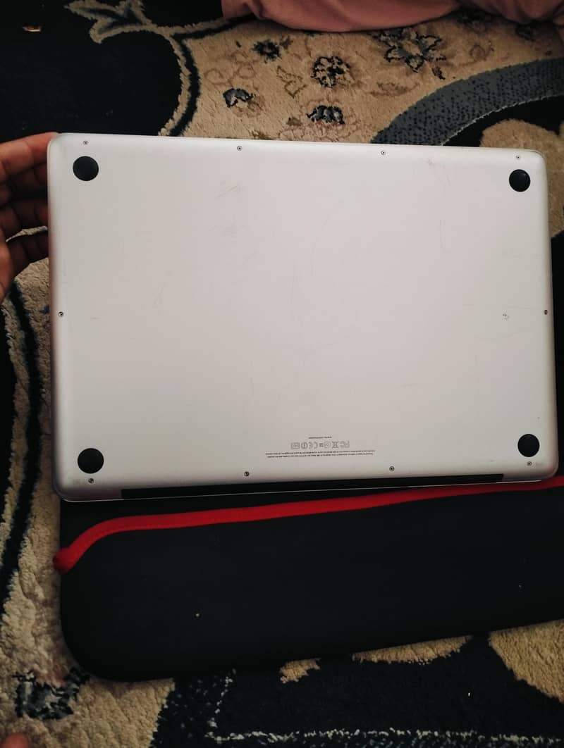 MacBook pro 8