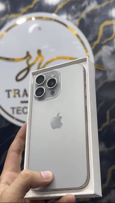 iPhone 15 Pro Max 256GB JV – 10/10 Condition