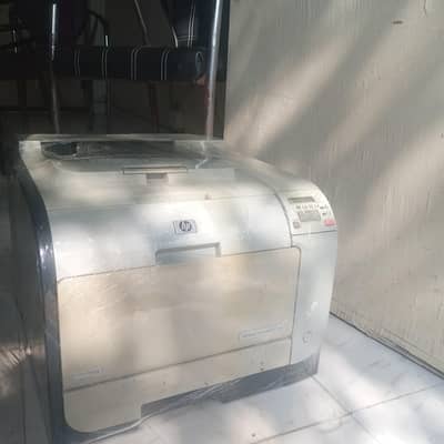HP Color LaserJet CP2025 Color Printer – Excellent Condition