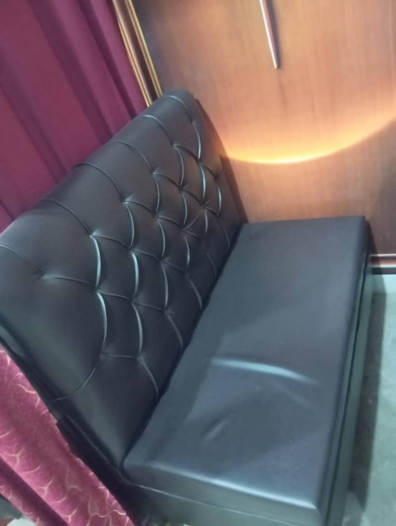 sofa's set + Table's 1