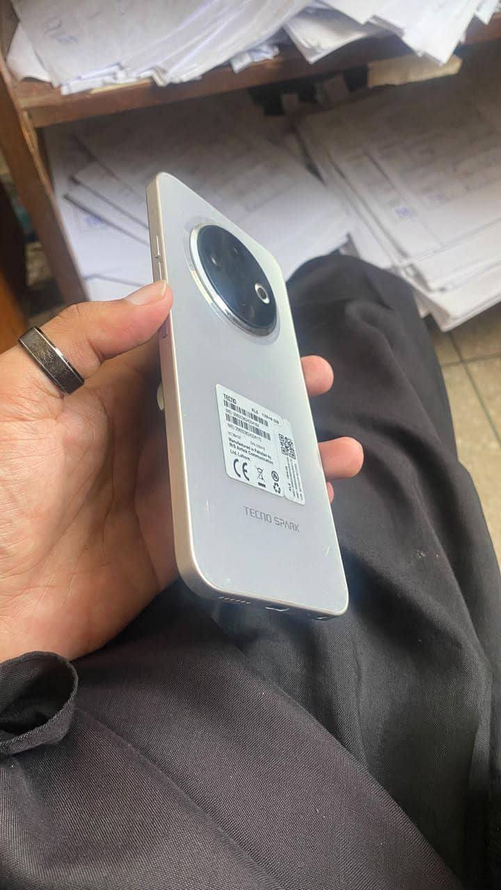 Tecno SPARK 30C 2