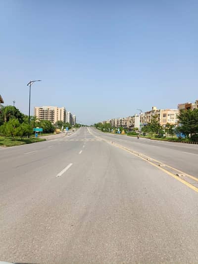 Corner Sector C - 1 kanal Plot with extra-land