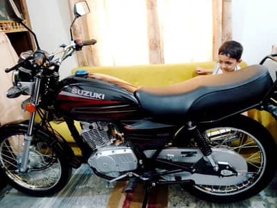 Suzuki Gs150 2026 model Islamabad number lush condition