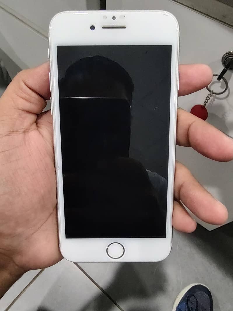 Apple iPhone 7 2