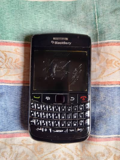 BlackBerry Bold 9780