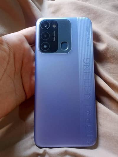 Tecno Spark 8C