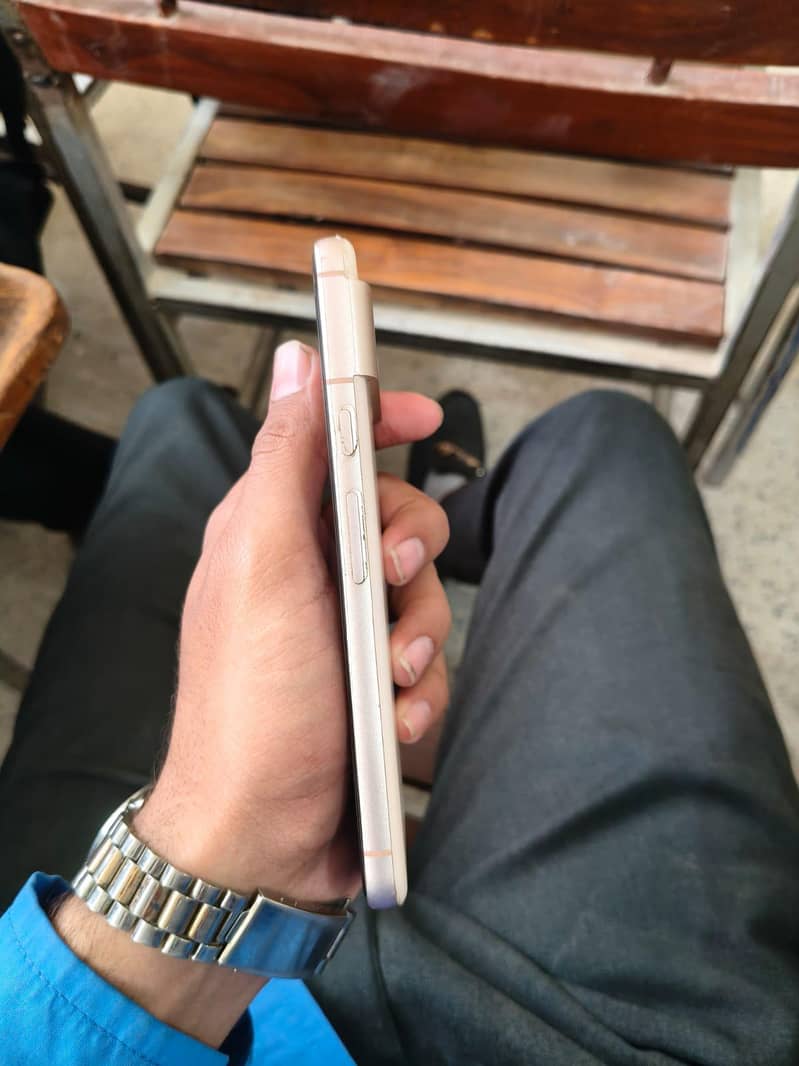 Google Pixel 8 1