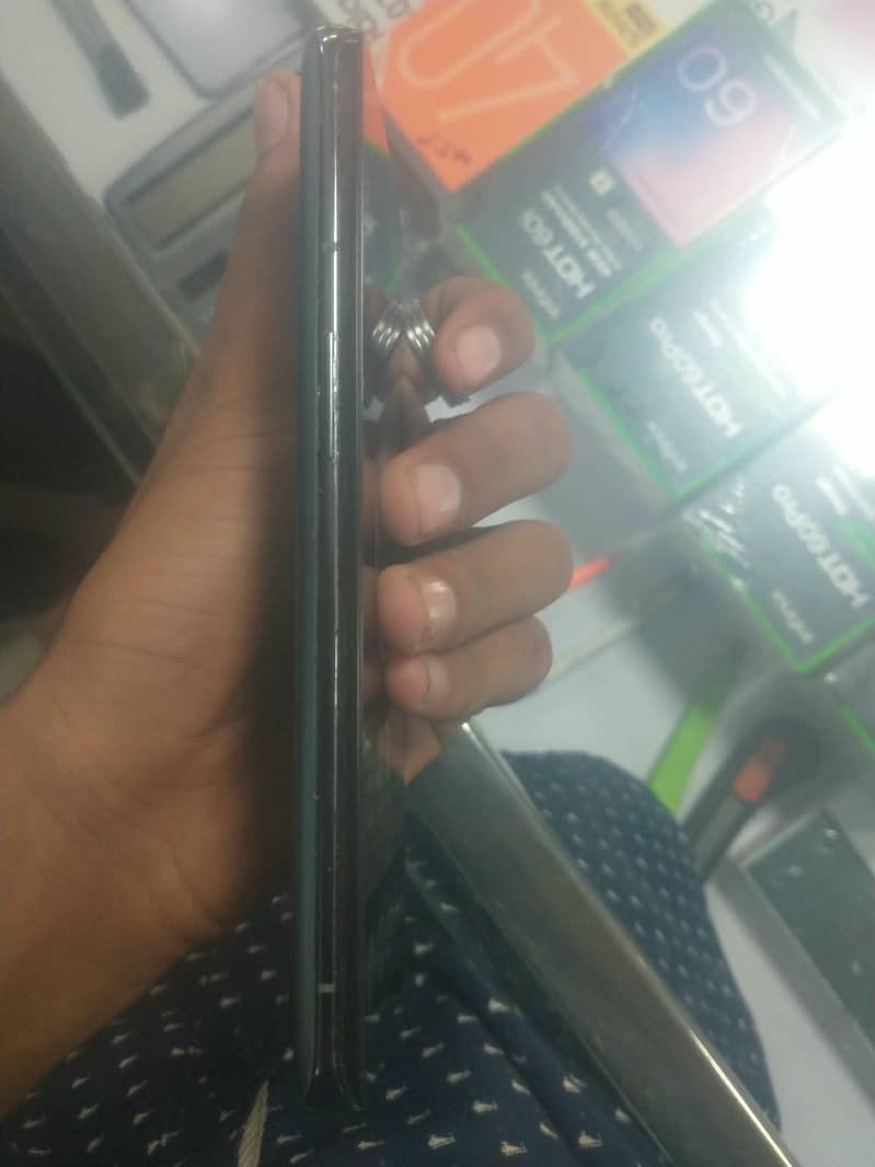 One Plus 9 Pro 3