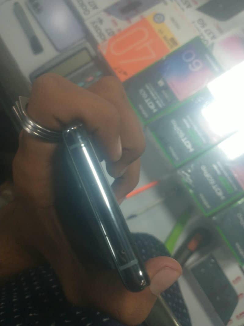 One Plus 9 Pro 4