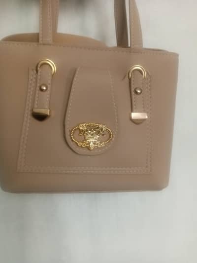 ladies stylish handbags