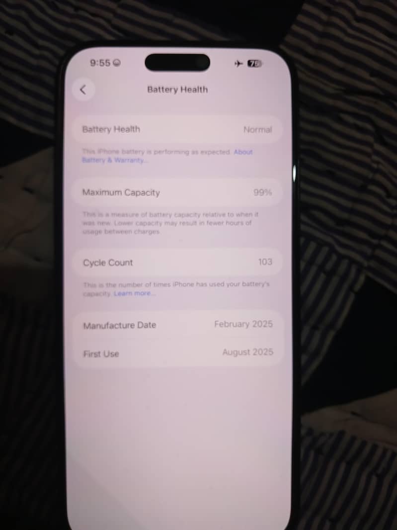 Apple iPhone 16 Pro Max 1