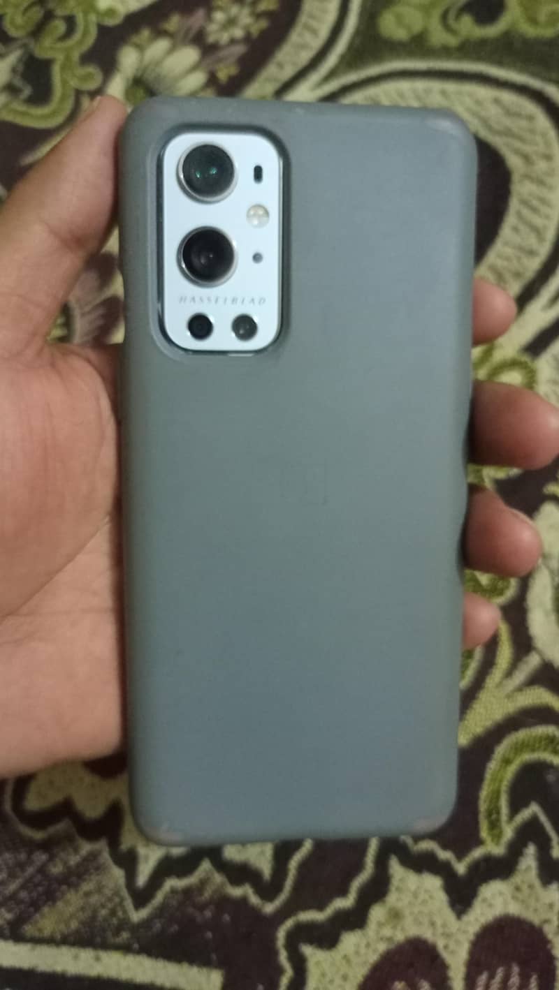 One Plus 9 Pro 1
