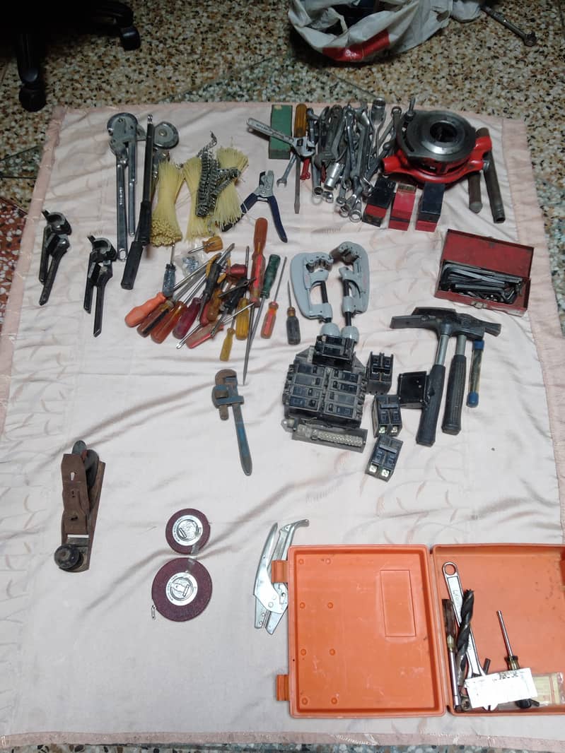 Used imported tools 19