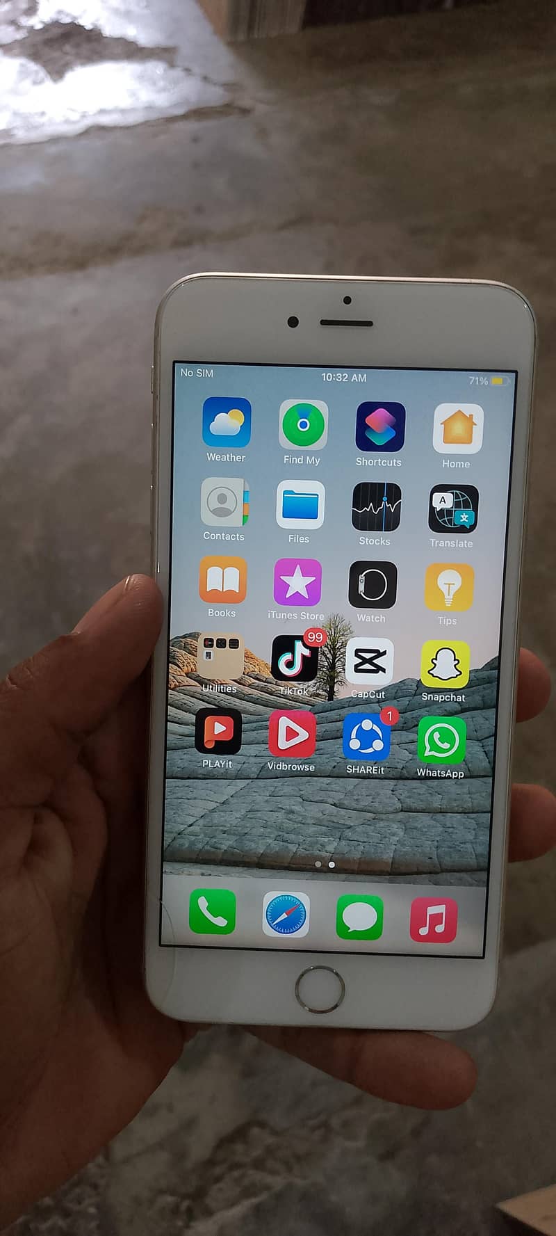 Apple iPhone 6S Plus 2