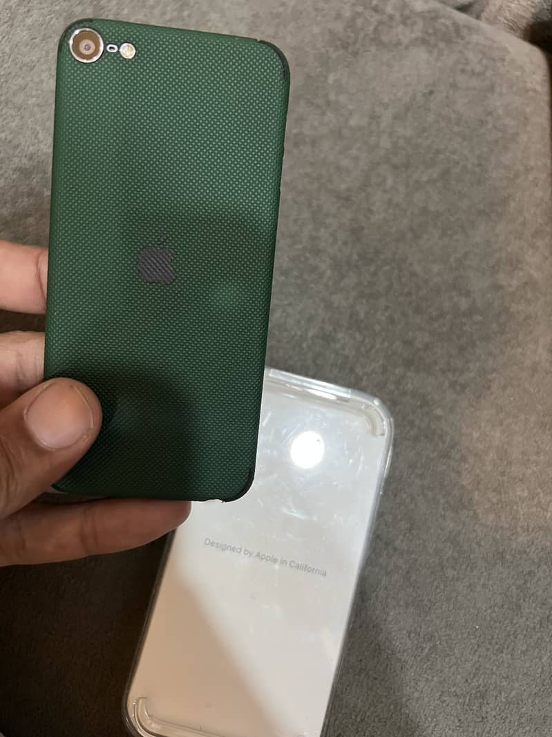 Apple iPod 7th generation 2