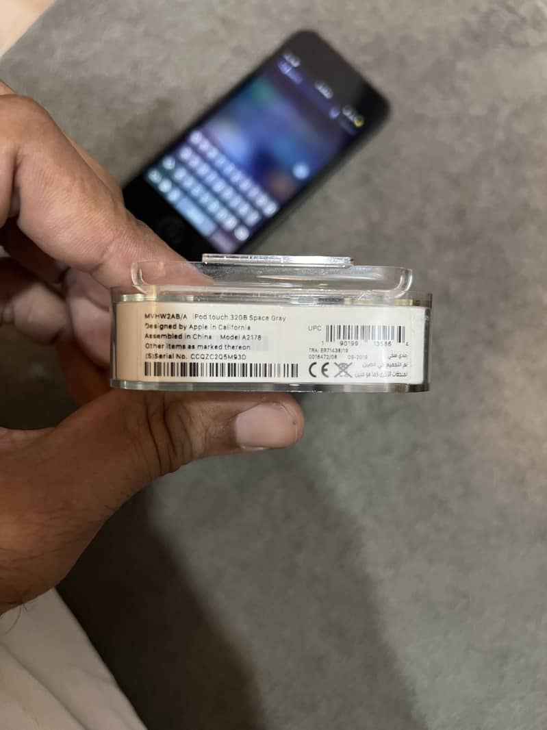 Apple iPod 7th generation 4