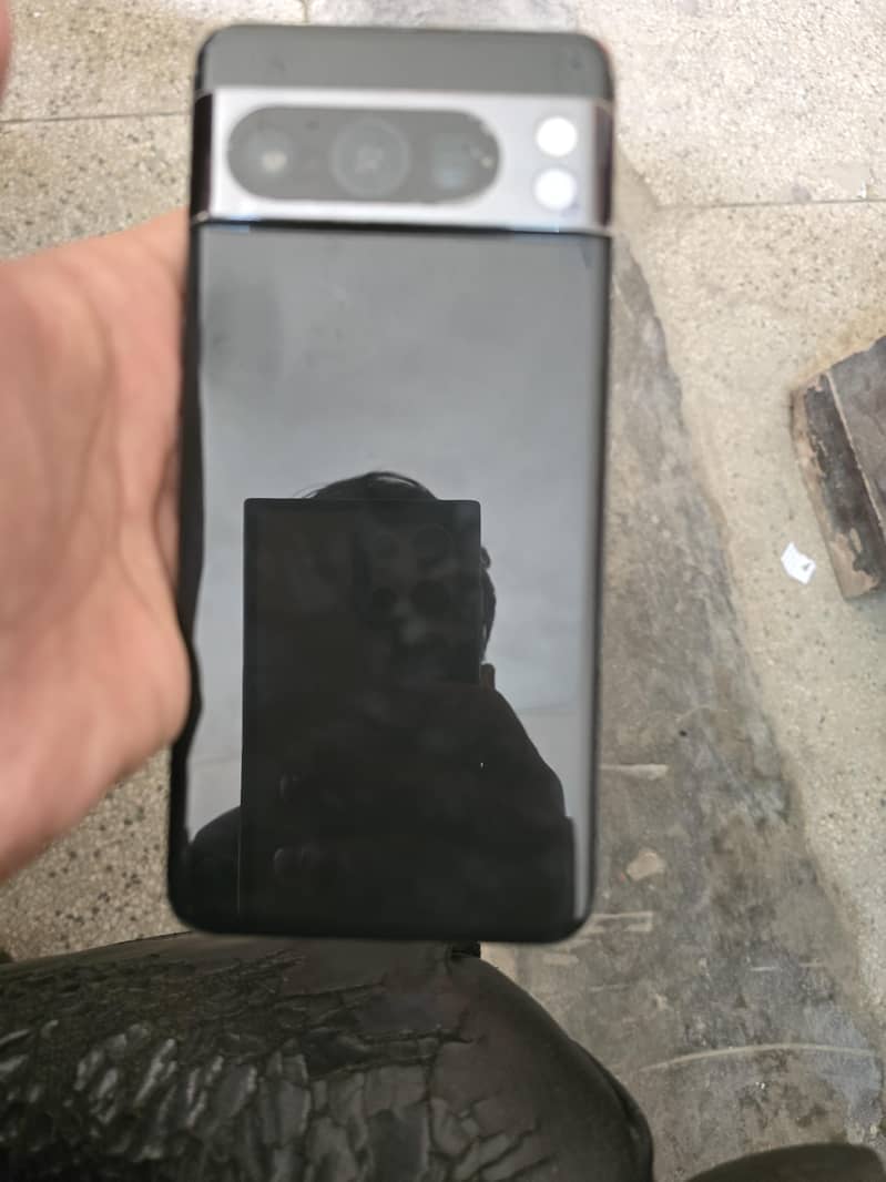 Google Pixel 8 Pro 1