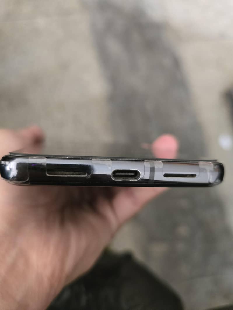 Google Pixel 8 Pro 3