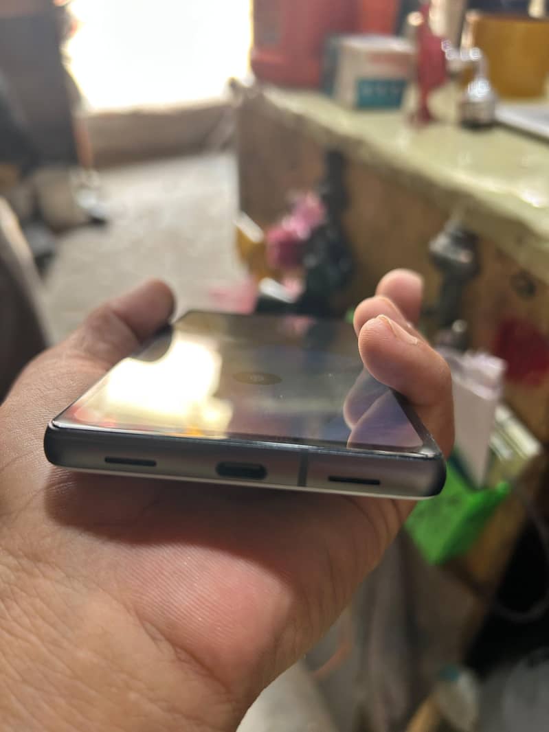 Google Pixel 7 2