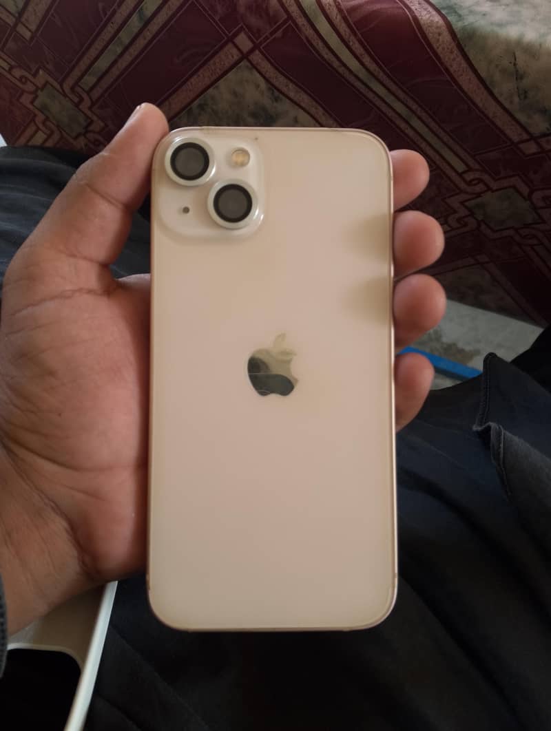 Apple iPhone 13 3