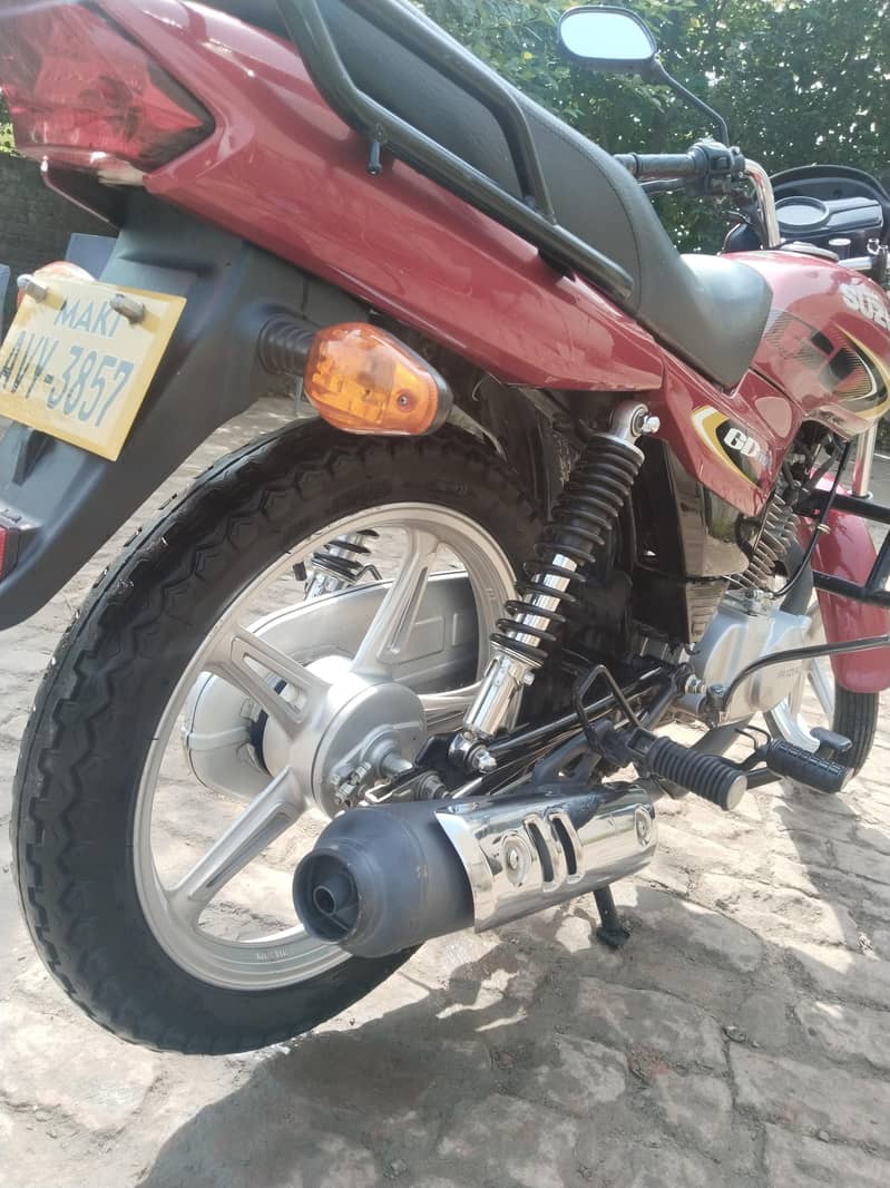 Suzuki 110 2
