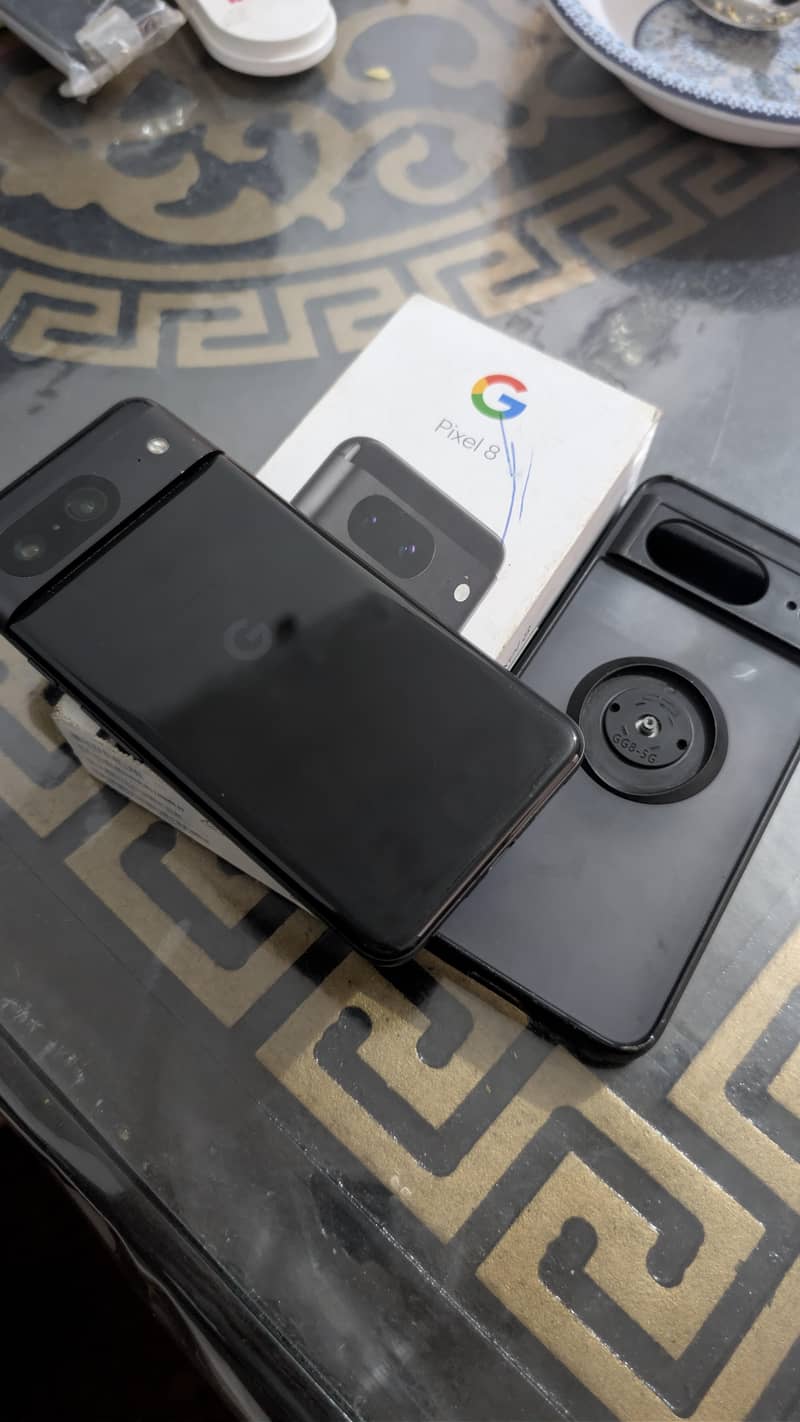 Google Pixel 8 1