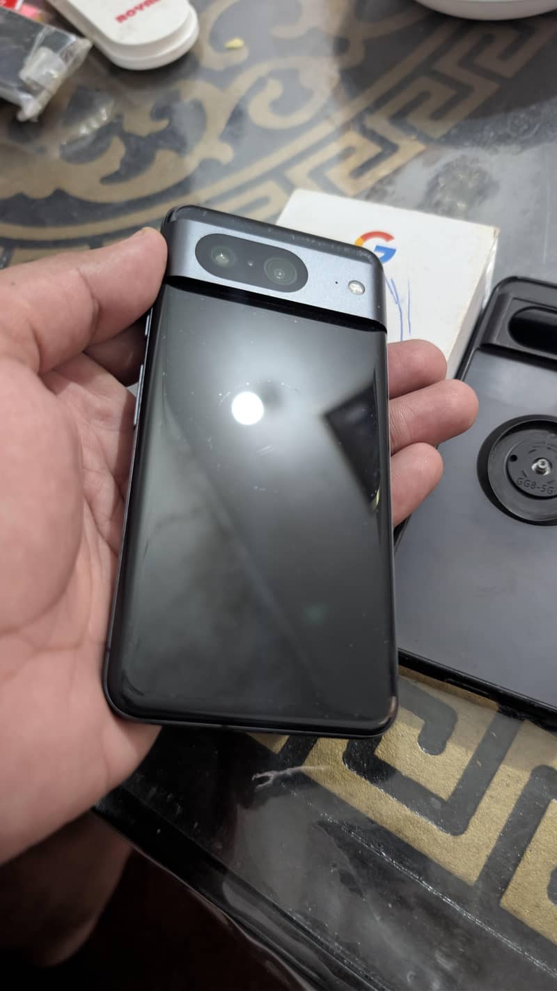 Google Pixel 8 3