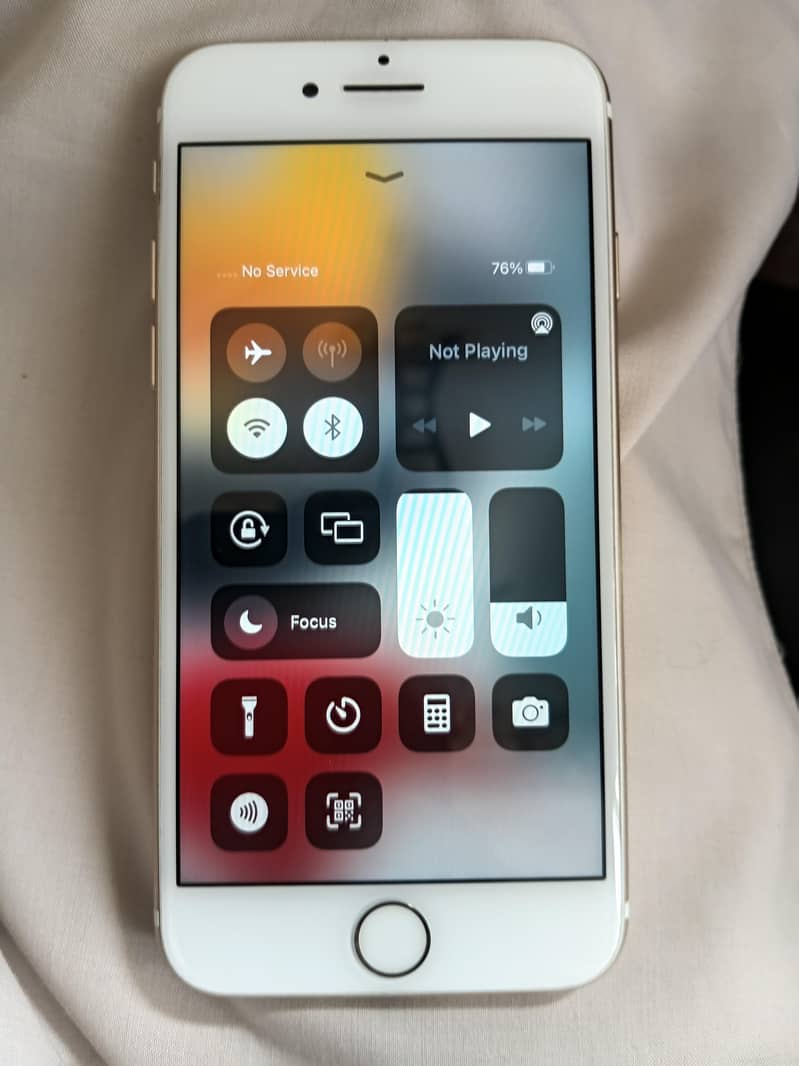 Apple iPhone 7 3