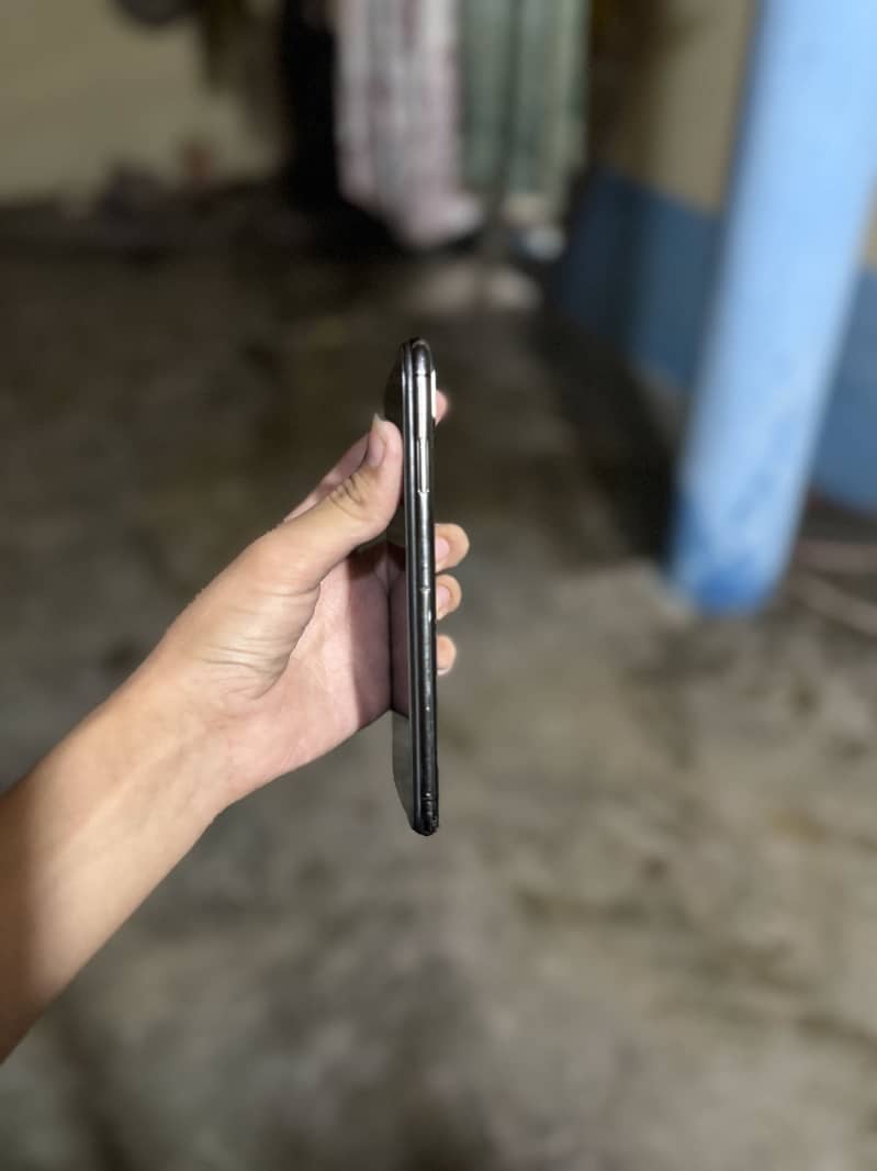 IPHONE XS MAX 2