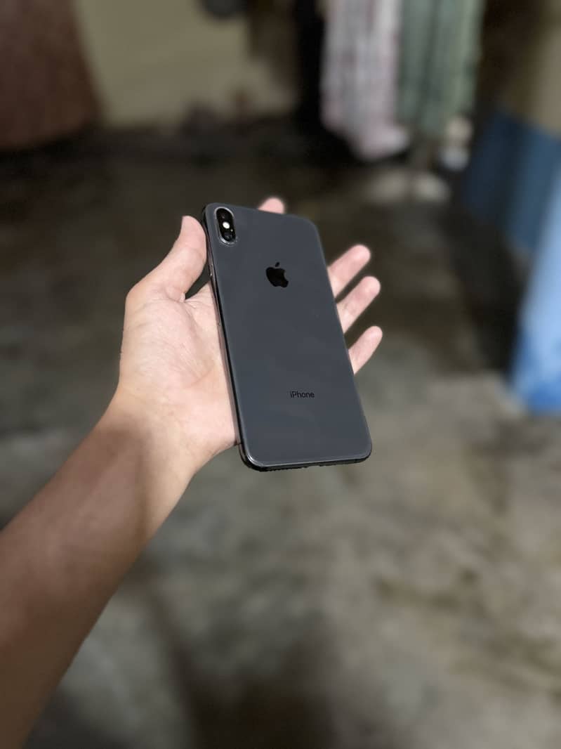 IPHONE XS MAX 3