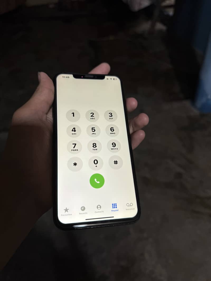 IPHONE XS MAX 4