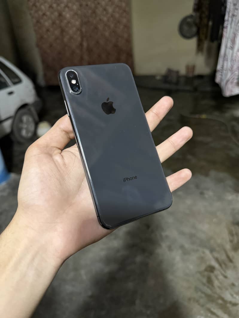 IPHONE XS MAX 5