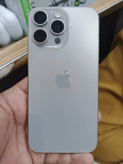 Apple iPhone 15 Pro Max