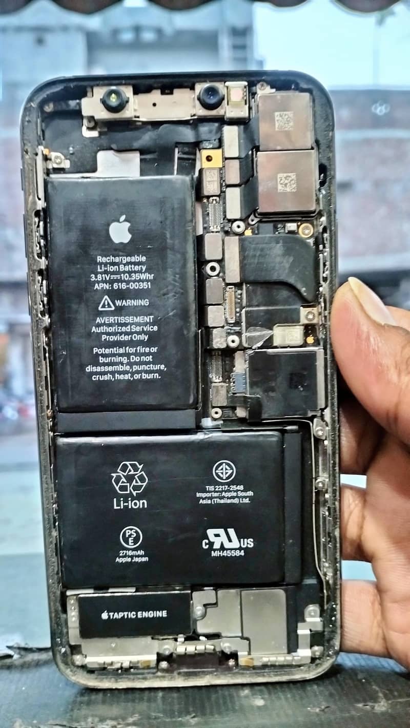 Apple iPhone X 0