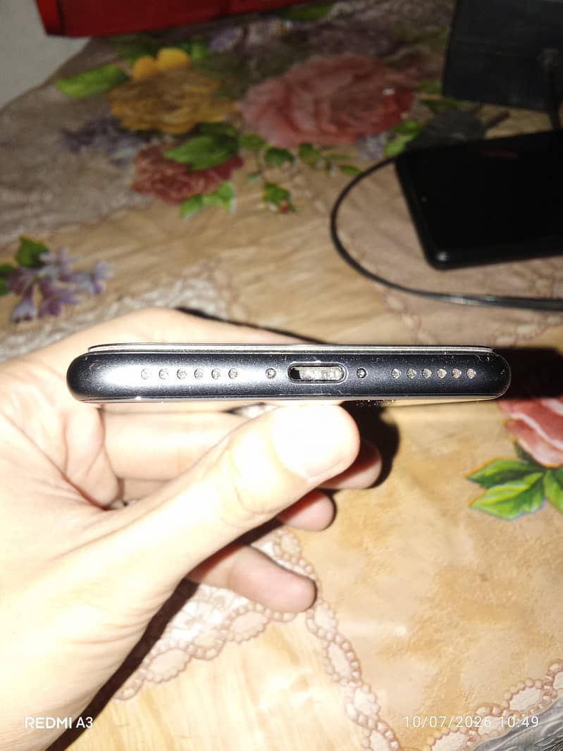 Apple iPhone 8 2