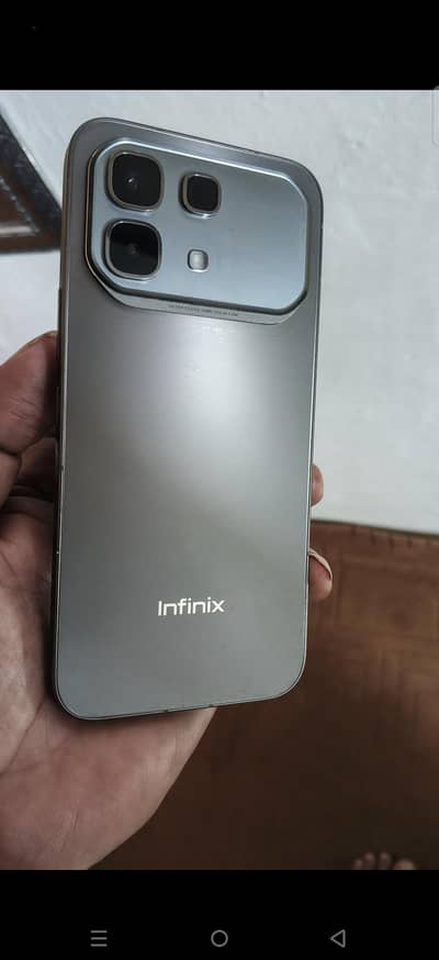 Infinix Note 60 Pro box and charger